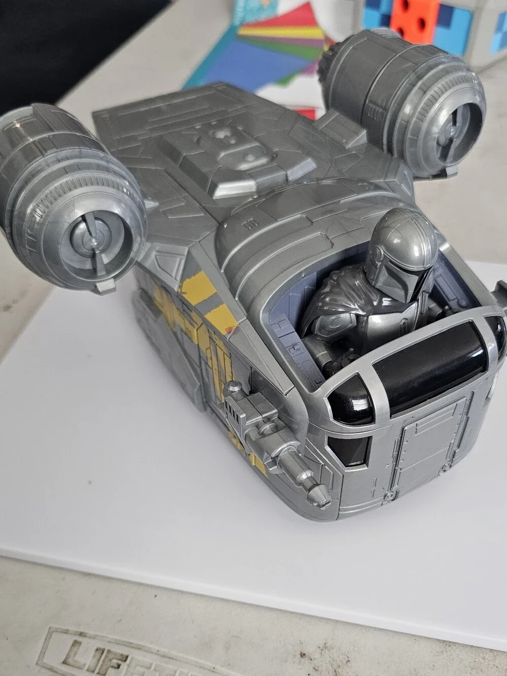 Star Wars The Mandalorian Gray and Yellow Razor Crest Remote Ship